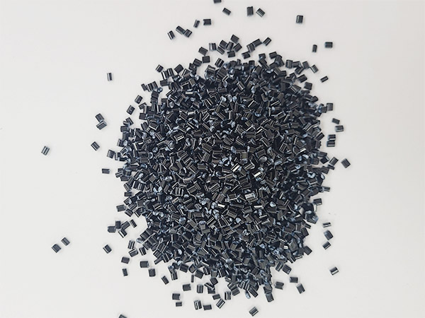分析哪些行業(yè)對(duì)abs塑料顆粒性能要求較高?的圖片 分析哪些行業(yè)對(duì)abs塑料顆粒性能要求較高?的圖片